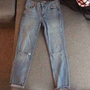 Zara light washes denim jeans